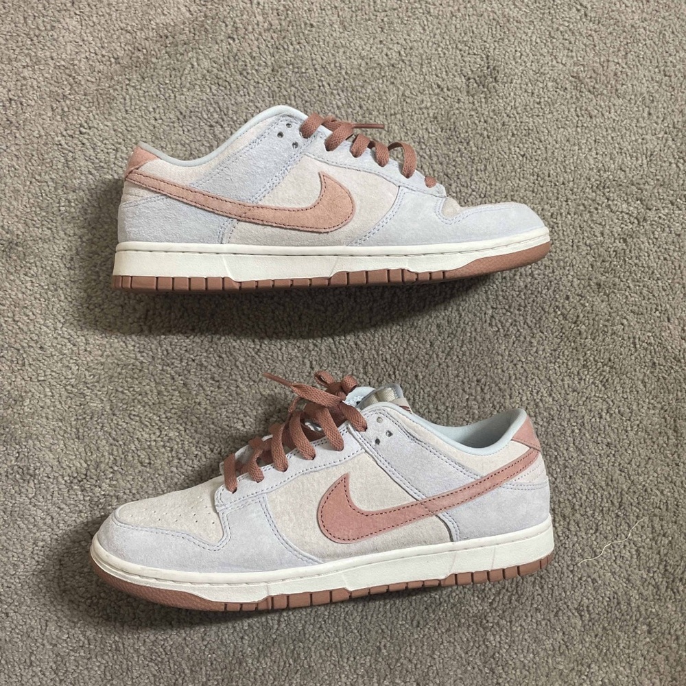 Nike Dunk Low Fossile Rose 10.5